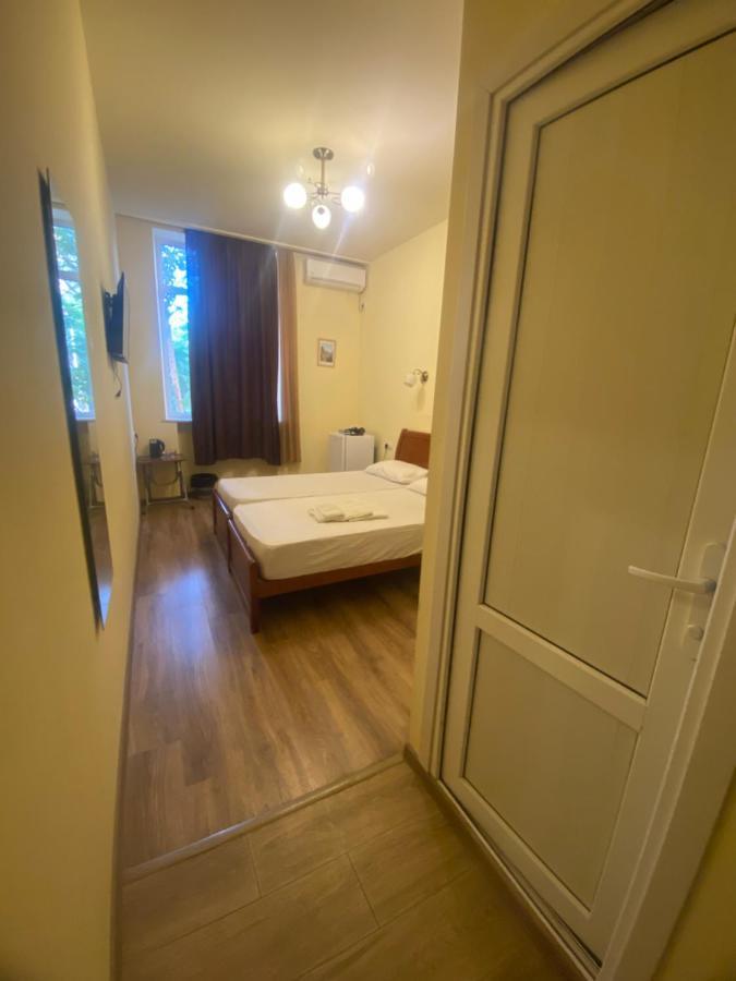Villa Rosa Ереван Экстерьер фото
