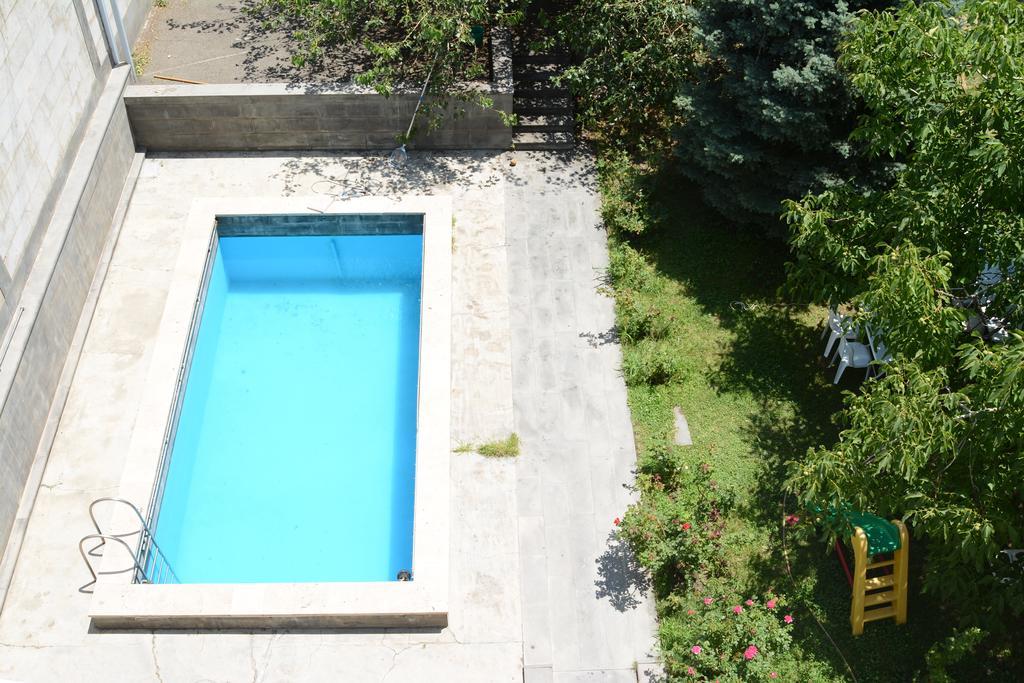 Villa Rosa Ереван Экстерьер фото